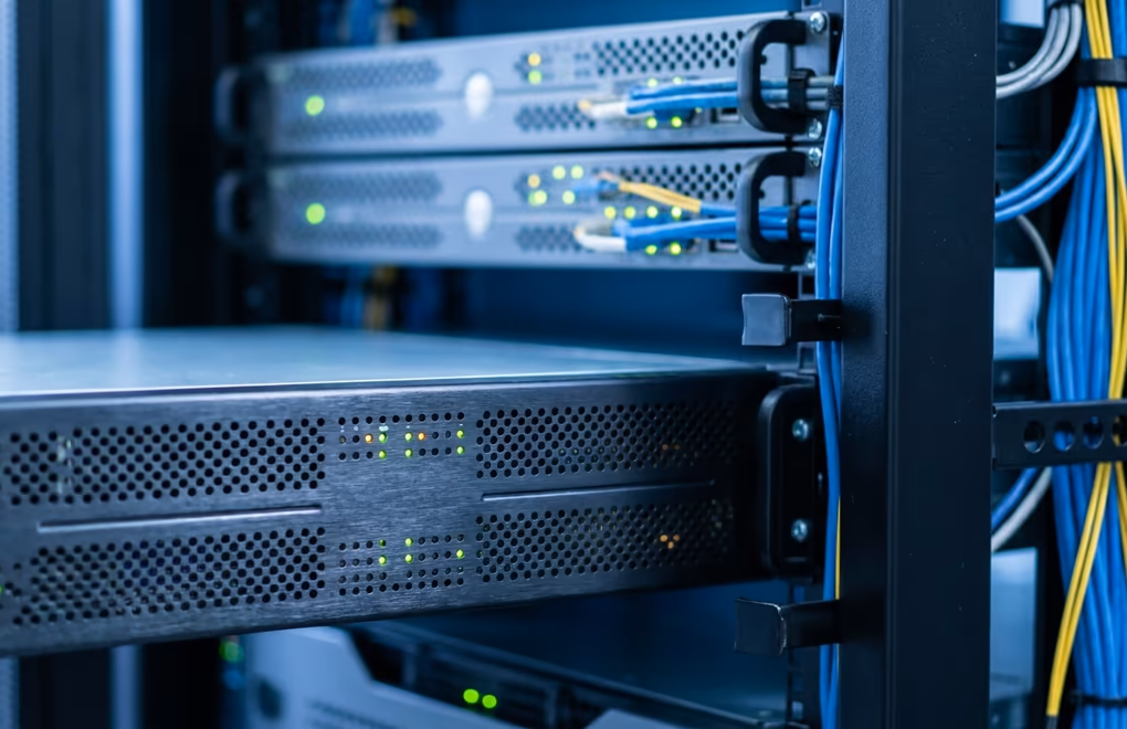 WordPress Redirect Plugin: 7 Best Options for 2026 3 premium redirect features server level processing